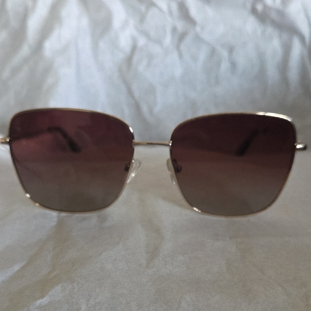 Derek Lam Sunglasses - Picture 10 of 11